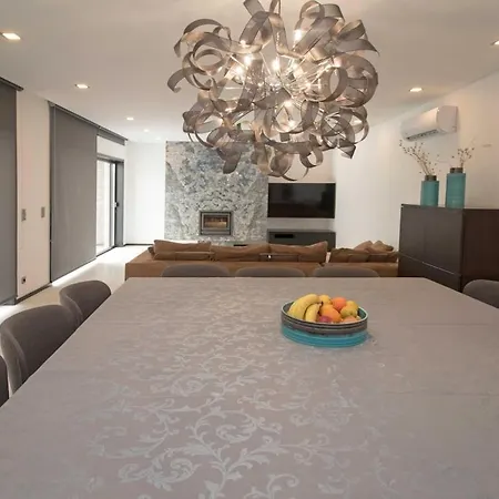 Modern Fully Comfortable Semesterbostad *