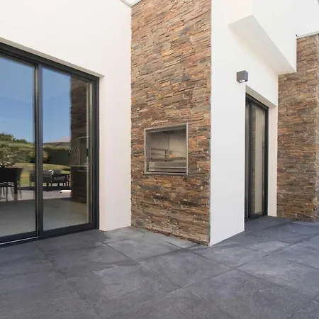 Modern Fully Comfortable * Fão