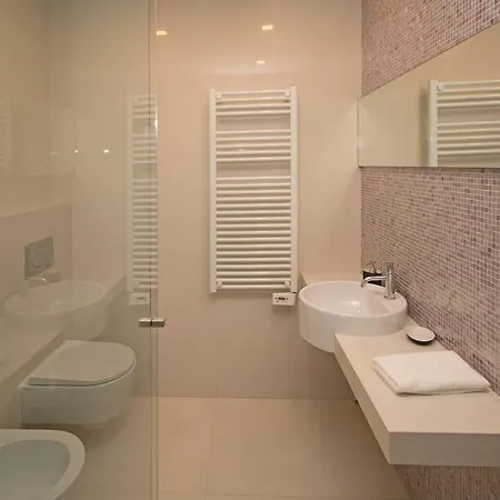 Modern Fully Comfortable *
