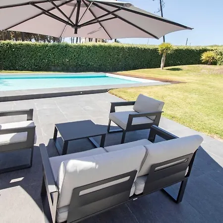 בית נופש Modern Fully Comfortable